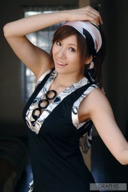 回首又见他
